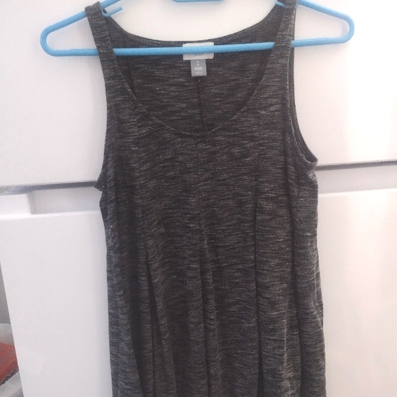 Women or junior Old Navy tank top size SP - Picture 2 of 13